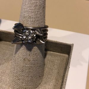 Stella & Dot spike ring set